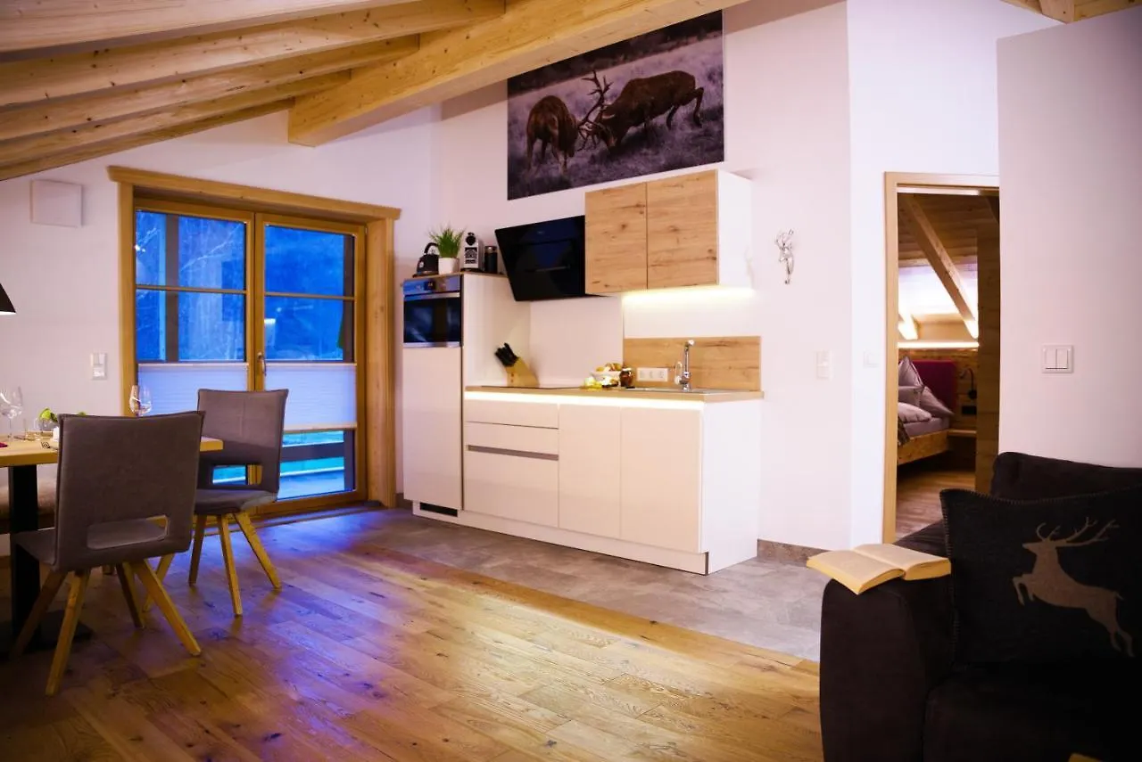 Leos Alpenchalet - Inclusive Sommer Bergbahnticket Und E-Auto Ladestation Oberstdorf Apartment